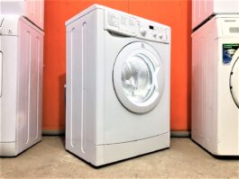 Стиральная машина Indesit